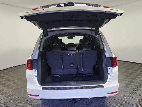 Certified 2019 Honda Odyssey Touring image 6