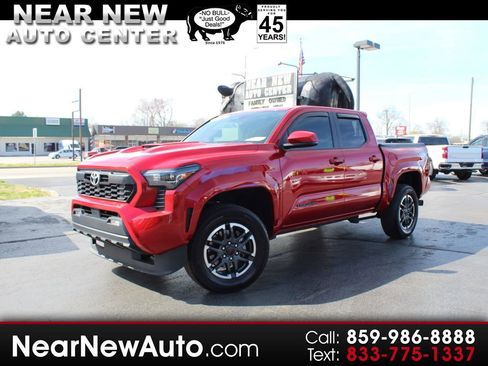 Used 2024 Toyota Tacoma TRD Sport image 1