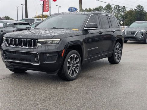 Used 2022 Jeep Grand Cherokee Overland image 7