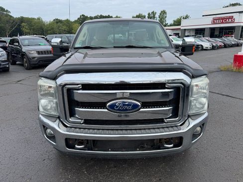 Used 2011 Ford F250 XLT w/ XTR Plus Pkg RWD image 8