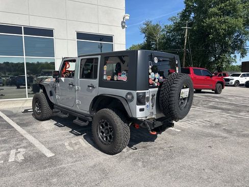 Used 2010 Jeep Wrangler Unlimited Sport AWD/4WD image 4