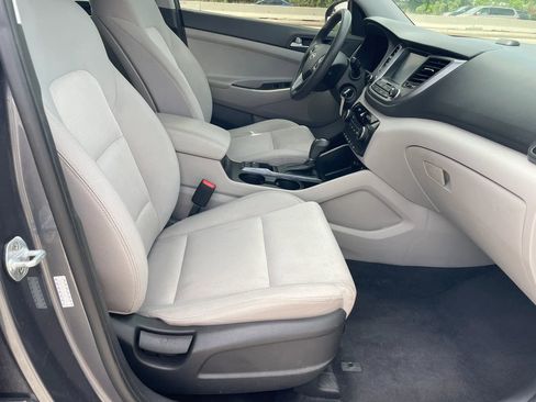 Used 2018 Hyundai Tucson SEL FWD image 7