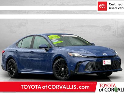 Used 2025 Toyota Camry SE