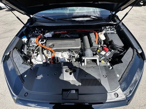 Certified 2023 Honda CR-V Sport image 16