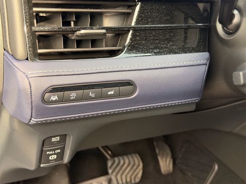 New 2026 INFINITI QX80 4WD image 14