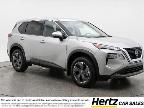 Used 2025 Nissan Rogue SV FWD image 1