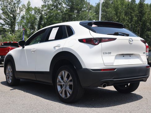Used 2020 MAZDA CX-30 FWD w/ Preferred Package image 3