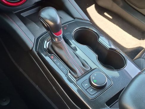 Used 2019 Chevrolet Blazer RS FWD image 33