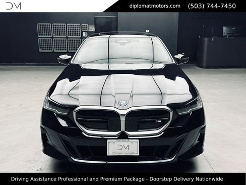 Used 2024 BMW i5 M60 w/ Premium Package AWD/4WD image 11