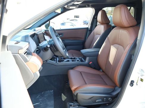 New 2026 Subaru Outback Touring XT image 10