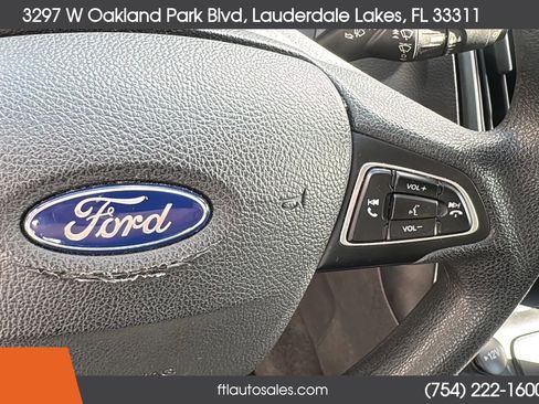 Used 2018 Ford Focus SE image 52