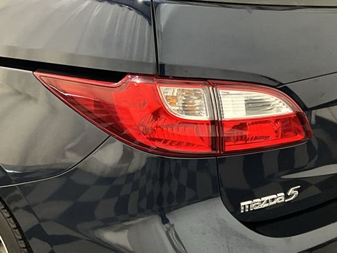 Used 2014 MAZDA MAZDA5 Grand Touring FWD image 14
