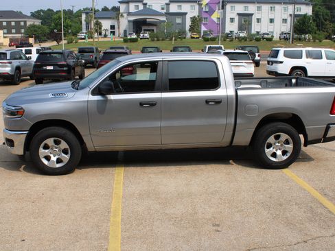 Certified 2025 RAM 1500 Tradesman AWD/4WD image 10