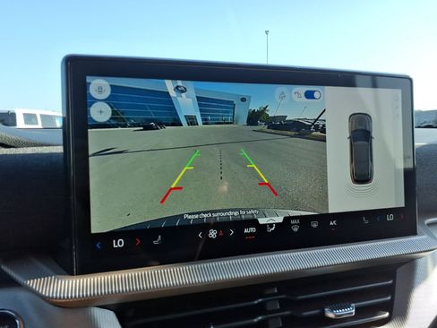 New 2026 Ford Explorer Active RWD image 23