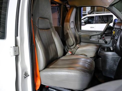 Used 2013 Chevrolet Express 2500 w/ Cold Climate Package image 28