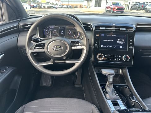 Used 2023 Hyundai Santa Cruz SEL image 15