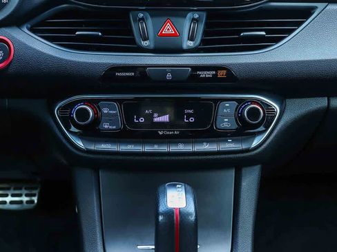 Used 2020 Hyundai Elantra GT N Line FWD image 12
