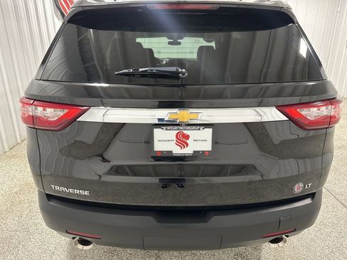 Used 2020 Chevrolet Traverse LT image 9