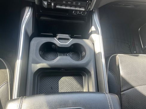 Used 2022 RAM 2500 Laramie image 23