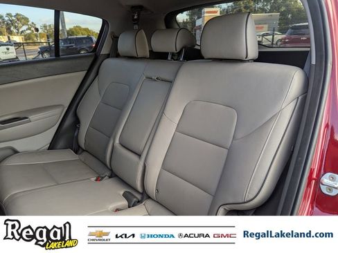 Used 2017 Kia Sportage EX image 14