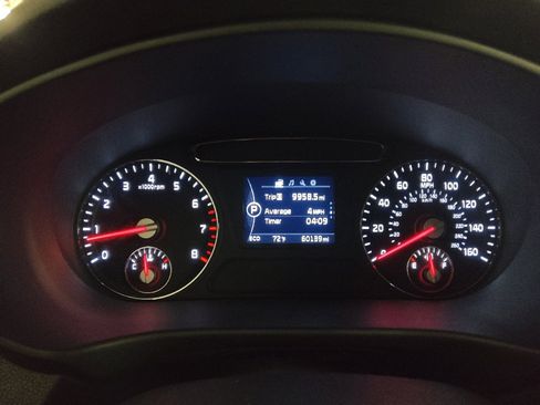 Used 2018 Kia Sorento FWD image 23