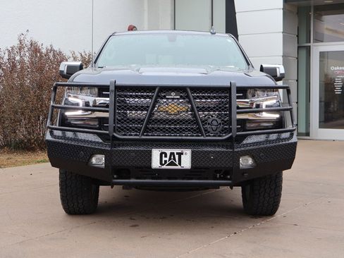 Used 2021 Chevrolet Silverado 1500 LTZ image 2
