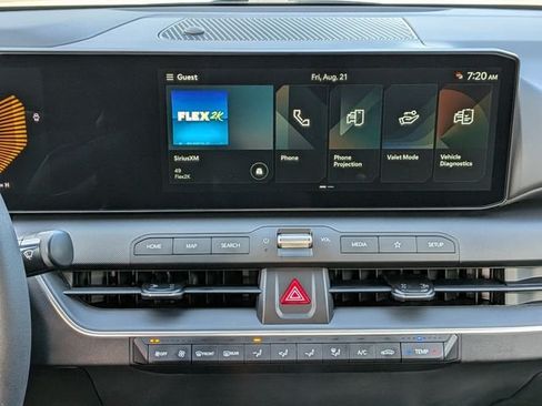 New 2026 Kia K4 FWD image 18