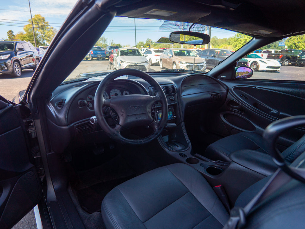 Used 2002 Ford Mustang GT RWD image 11