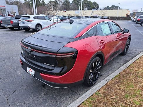 New 2026 Toyota Crown Platinum image 6