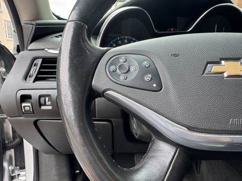 Used 2014 Chevrolet Impala LTZ image 23