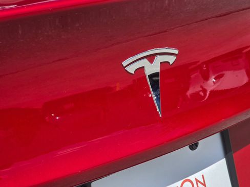 Used 2018 Tesla Model 3 Long Range RWD image 32