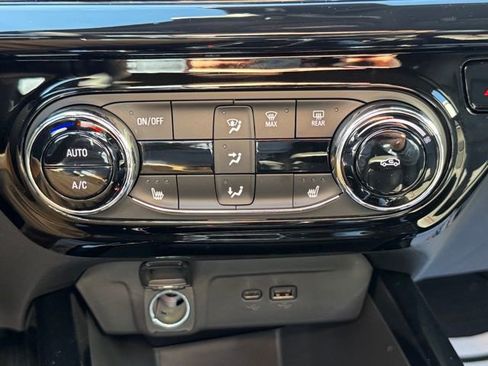 New 2026 Chevrolet Trax RS w/ Driver Confidence Package image 12