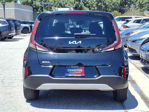 Certified 2023 Kia Soul LX w/ Option Group 015 FWD image 5