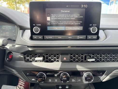 Used 2025 Honda Accord SE image 24