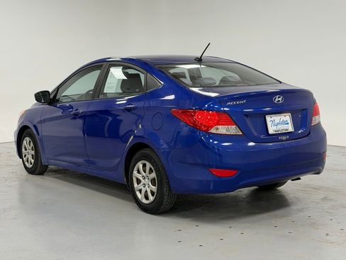 Used 2013 Hyundai Accent GLS image 3