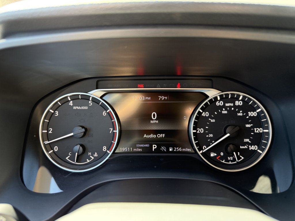 Used 2025 Nissan Rogue SV FWD image 17