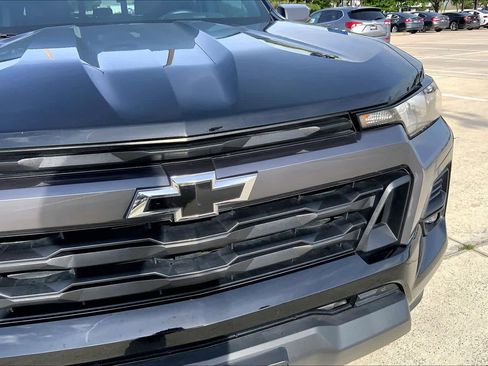 Used 2024 Chevrolet Colorado LT w/ LT Convenience Package image 29