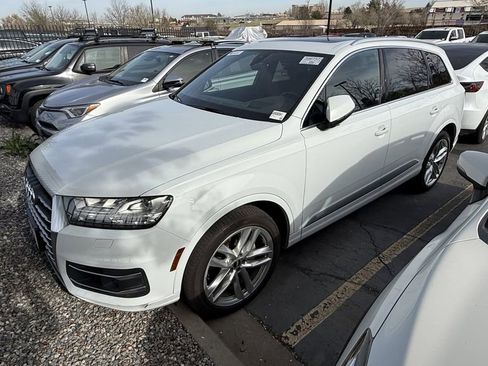 Used 2018 Audi Q7 3.0T Prestige w/ Prestige Package AWD/4WD image 2