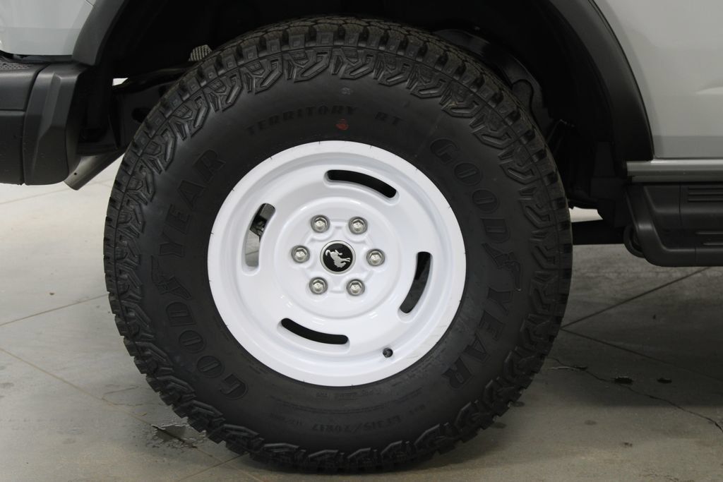 New 2026 Ford Bronco Heritage Edition AWD/4WD image 16