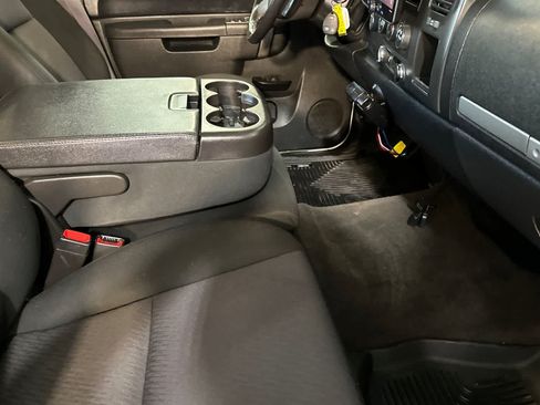 Used 2013 GMC Sierra 2500 SLE AWD/4WD image 17