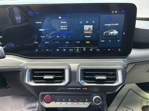 Used 2024 Ford Mustang Premium image 25