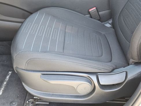 Certified 2026 Hyundai Santa Cruz SE AWD/4WD image 18