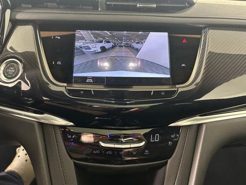 Certified 2024 Cadillac XT6 Sport AWD/4WD image 21