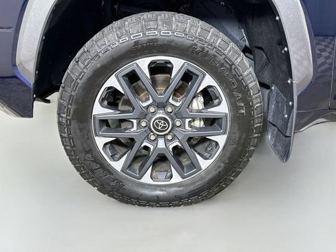 Used 2023 Toyota Tundra Limited w/ Power Package AWD/4WD image 31