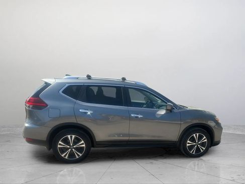 Used 2019 Nissan Rogue SV w/ Sun & Sound Touring Package AWD/4WD image 11