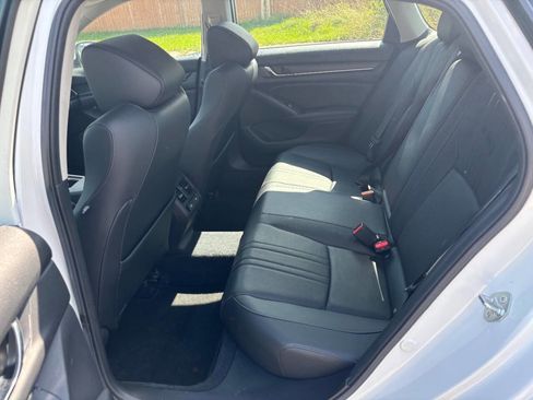 Used 2022 Honda Accord EX-L image 26