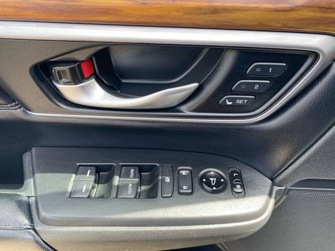 Used 2017 Honda CR-V EX-L image 17