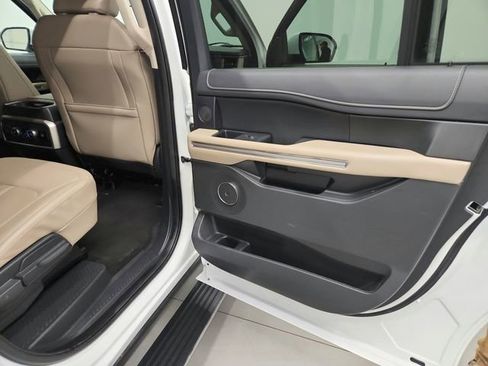 Used 2023 Ford Expedition Max Limited image 44