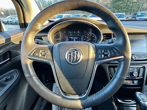 Used 2019 Buick Encore Essence image 15