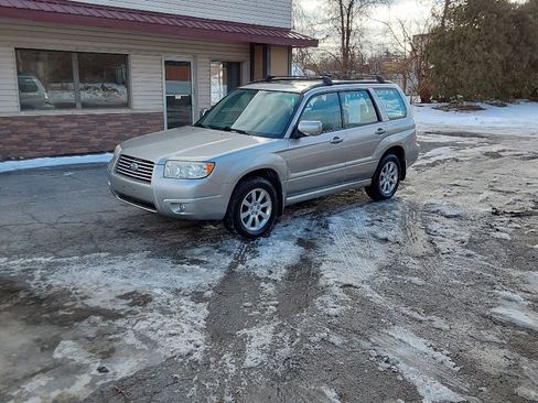 Used 2007 Subaru Forester 2.5X w/ Popular Equipment Group 1H image 8